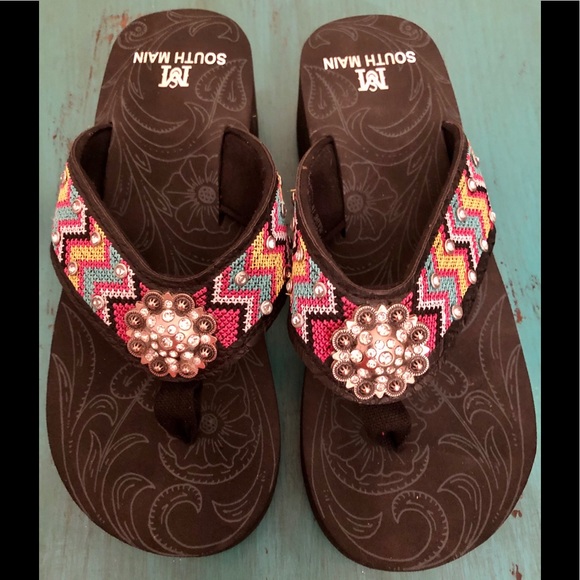 SOUTH MAIN Shoes - SERAPE PRINT SOFT SANDAL FLIP FLOP SOUTH MAIN 8